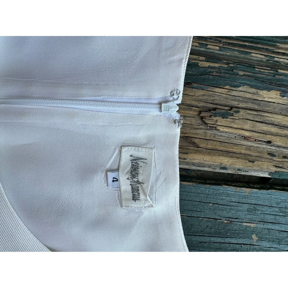 Neiman Marcus Vintage White Sleeveless Sheath Dress Zip Size 4 Mini Shift - Picture 5 of 7